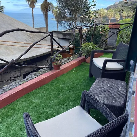 Baia Seixal Oceanfront Отель *