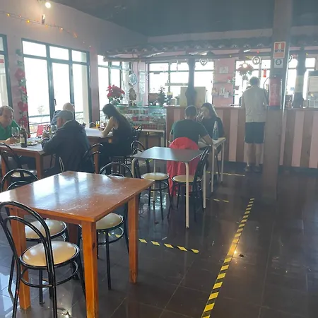 Baia Seixal Oceanfront Hotel *