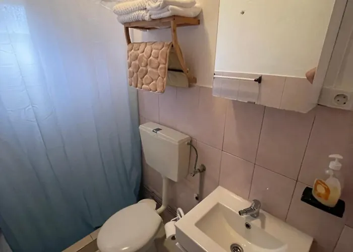 Baia Seixal Oceanfront *