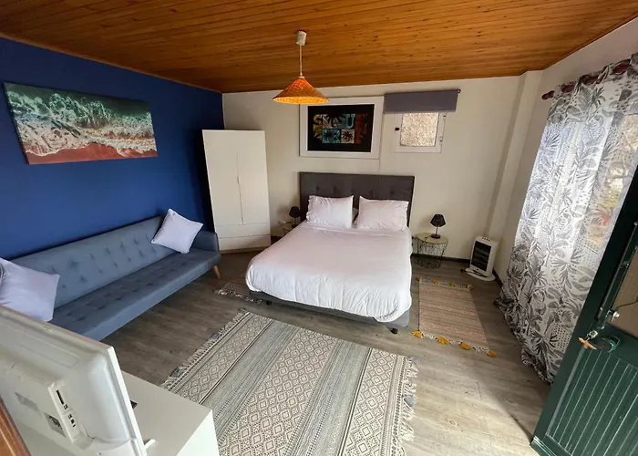 Baia Seixal Oceanfront Hotel