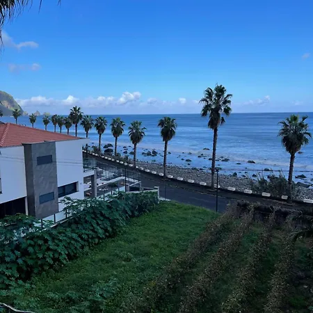 Baia Seixal Oceanfront Otel *