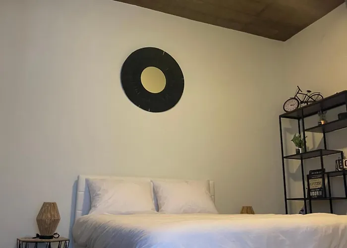 Baia Seixal Oceanfront