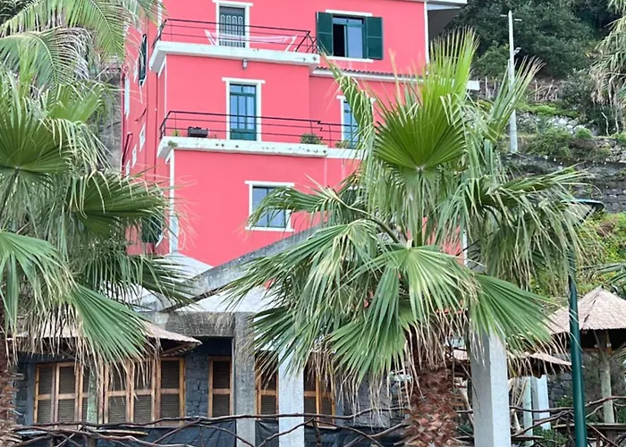 Baia Seixal Oceanfront 塞沙尔